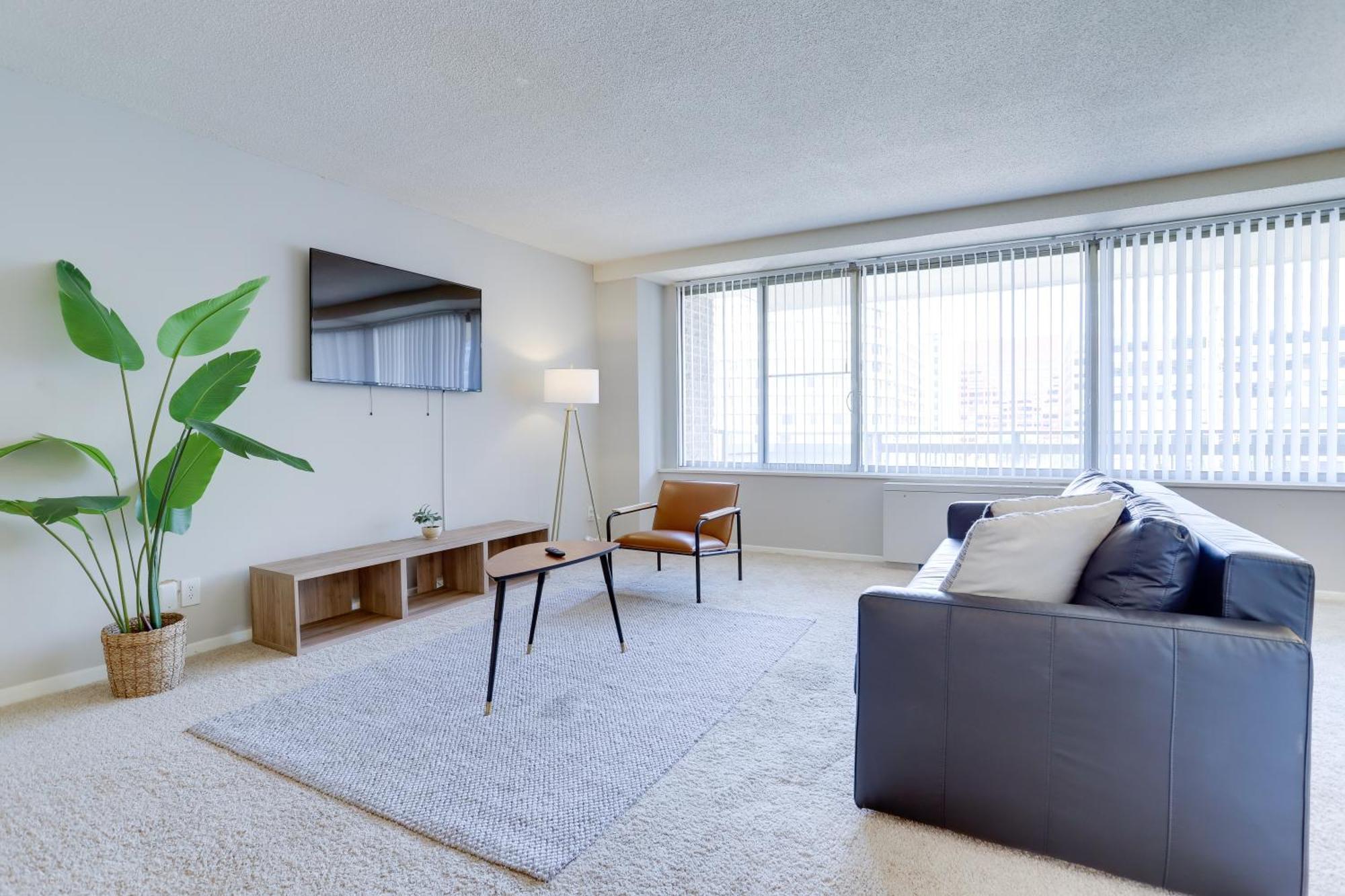Beautiful 2Br Apartment At Crystal City With Gym Арлингтон Экстерьер фото