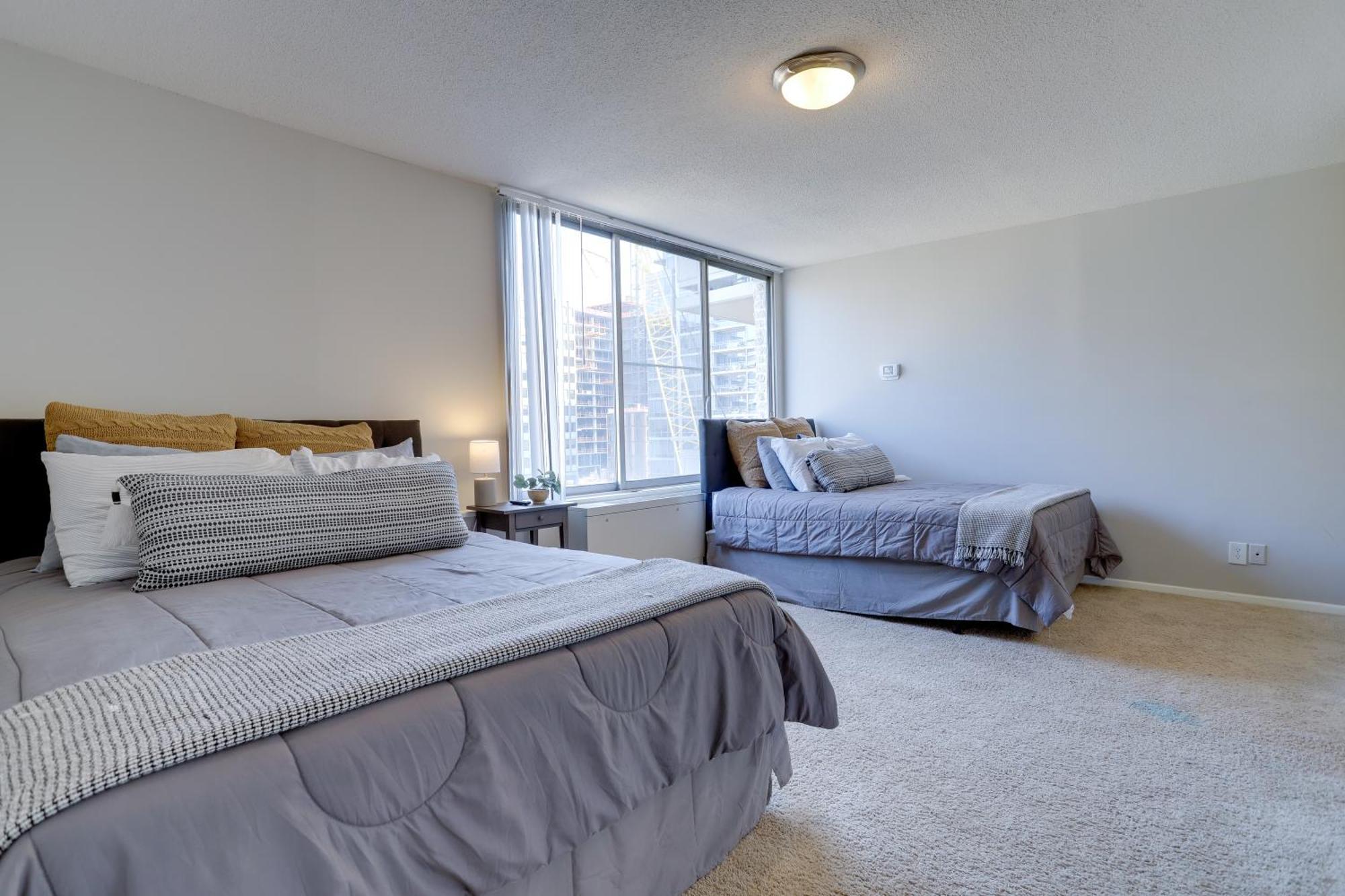 Beautiful 2Br Apartment At Crystal City With Gym Арлингтон Экстерьер фото